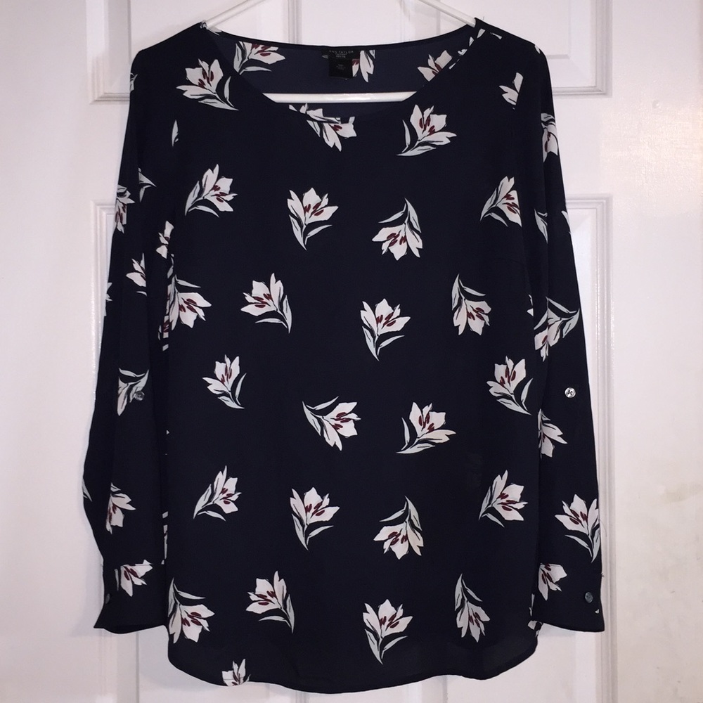 ANN TAYLOR long sleeve blouse